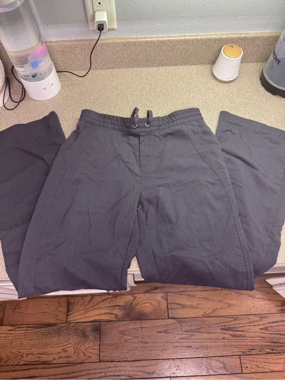 Gray Scrubs Healing Hands Set
